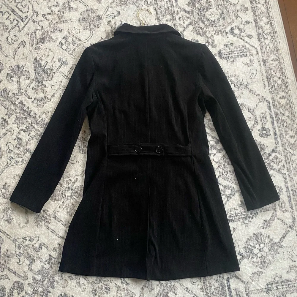 Vtg Y2K Fashion Bug Black White Pinstriped Fitted Long Suit Blazer Soft Jacket S